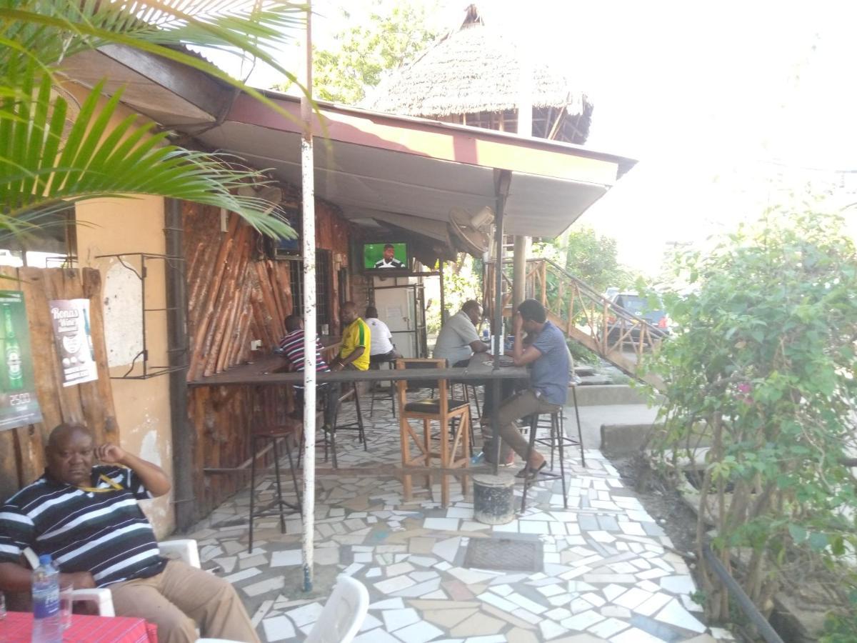 Kicec Bar And Guest House Airport Dar es Salaam Exteriér fotografie
