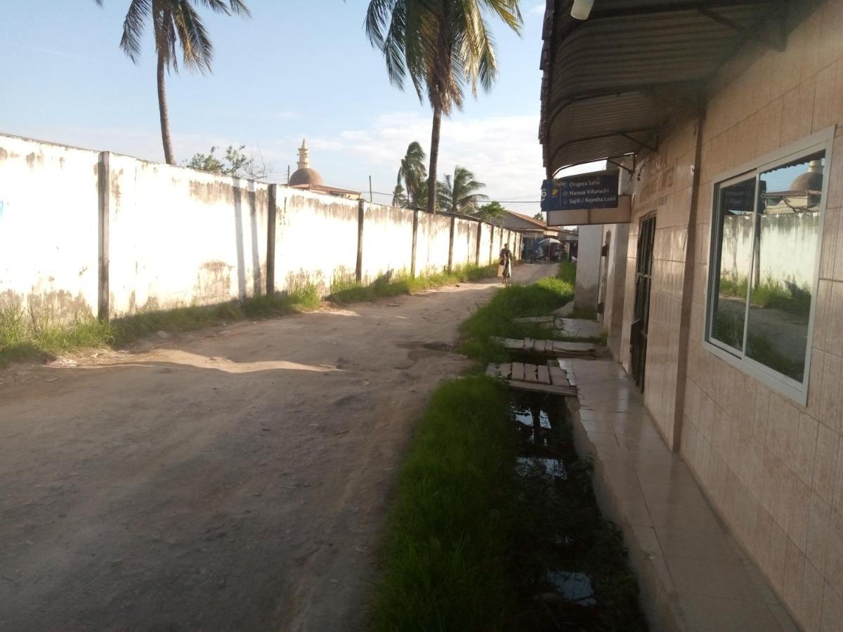 Kicec Bar And Guest House Airport Dar es Salaam Exteriér fotografie