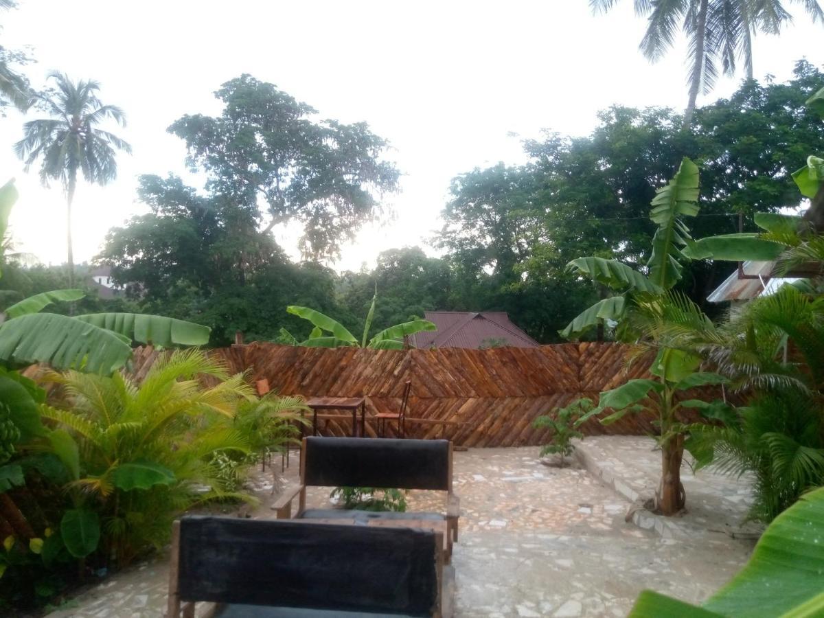 Kicec Bar And Guest House Airport Dar es Salaam Exteriér fotografie